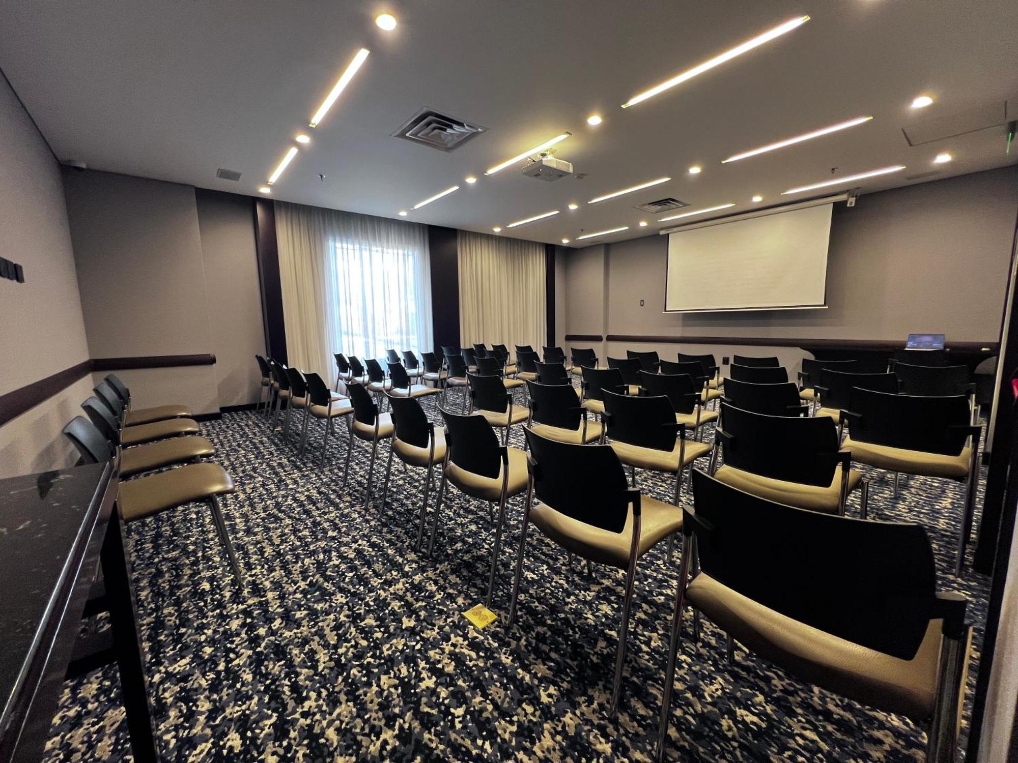 Holiday Inn Bogota Airport By Ihg Dış mekan fotoğraf