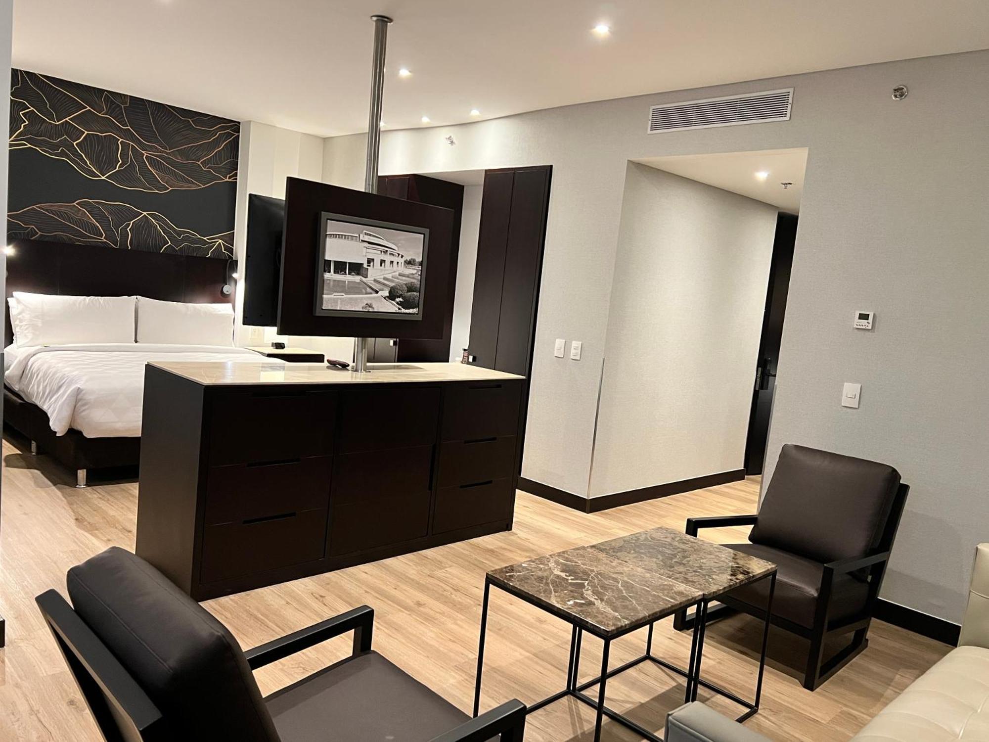Holiday Inn Bogota Airport By Ihg Dış mekan fotoğraf